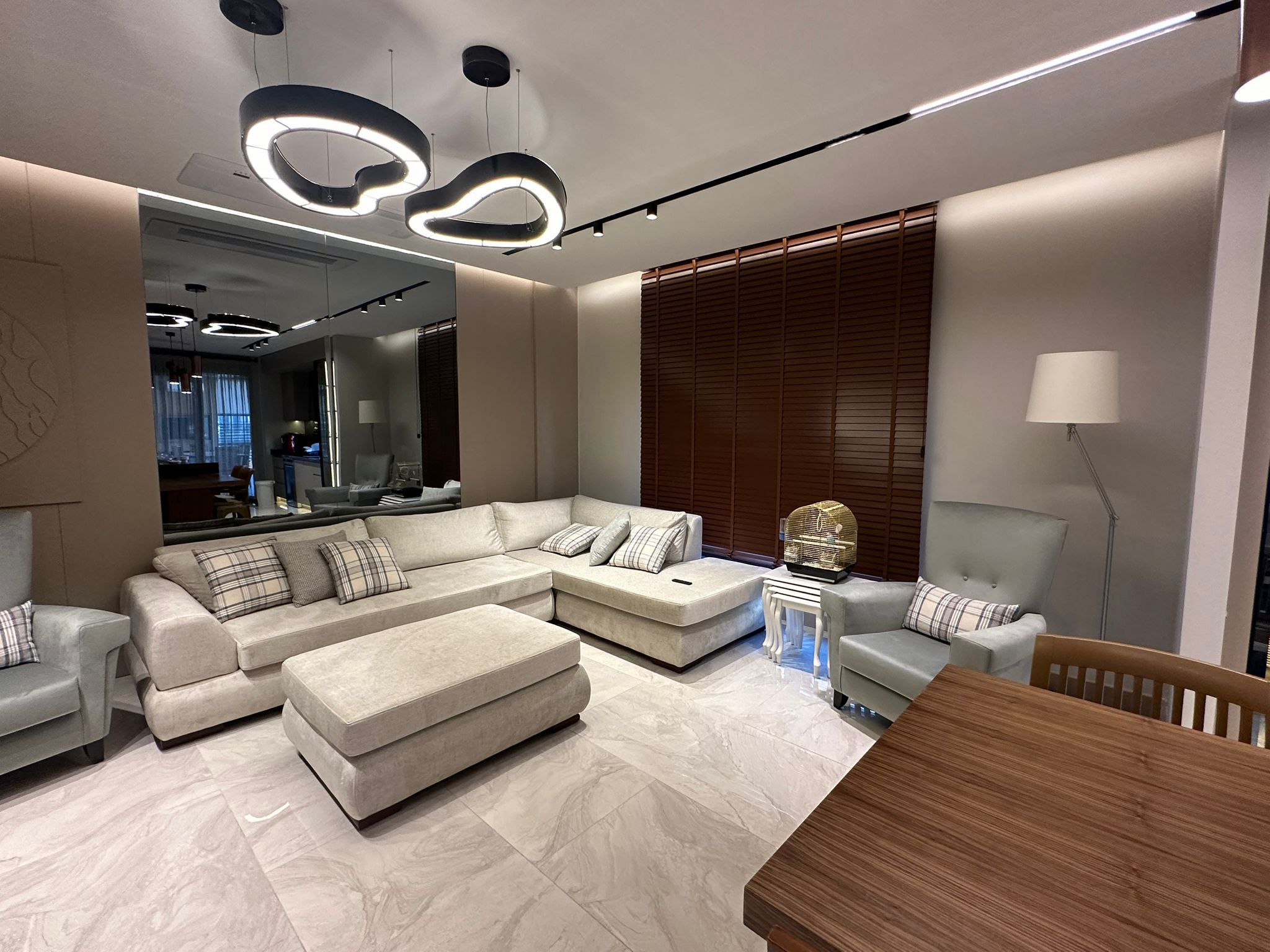 Dekor Home mağaza içi